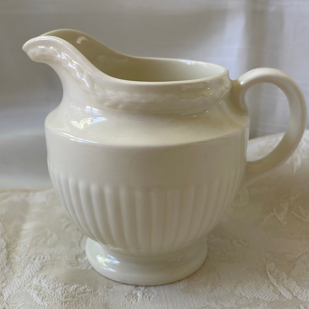 Wedgwood of Etruria & barlaston England Edme Creamer Pitcher off white color